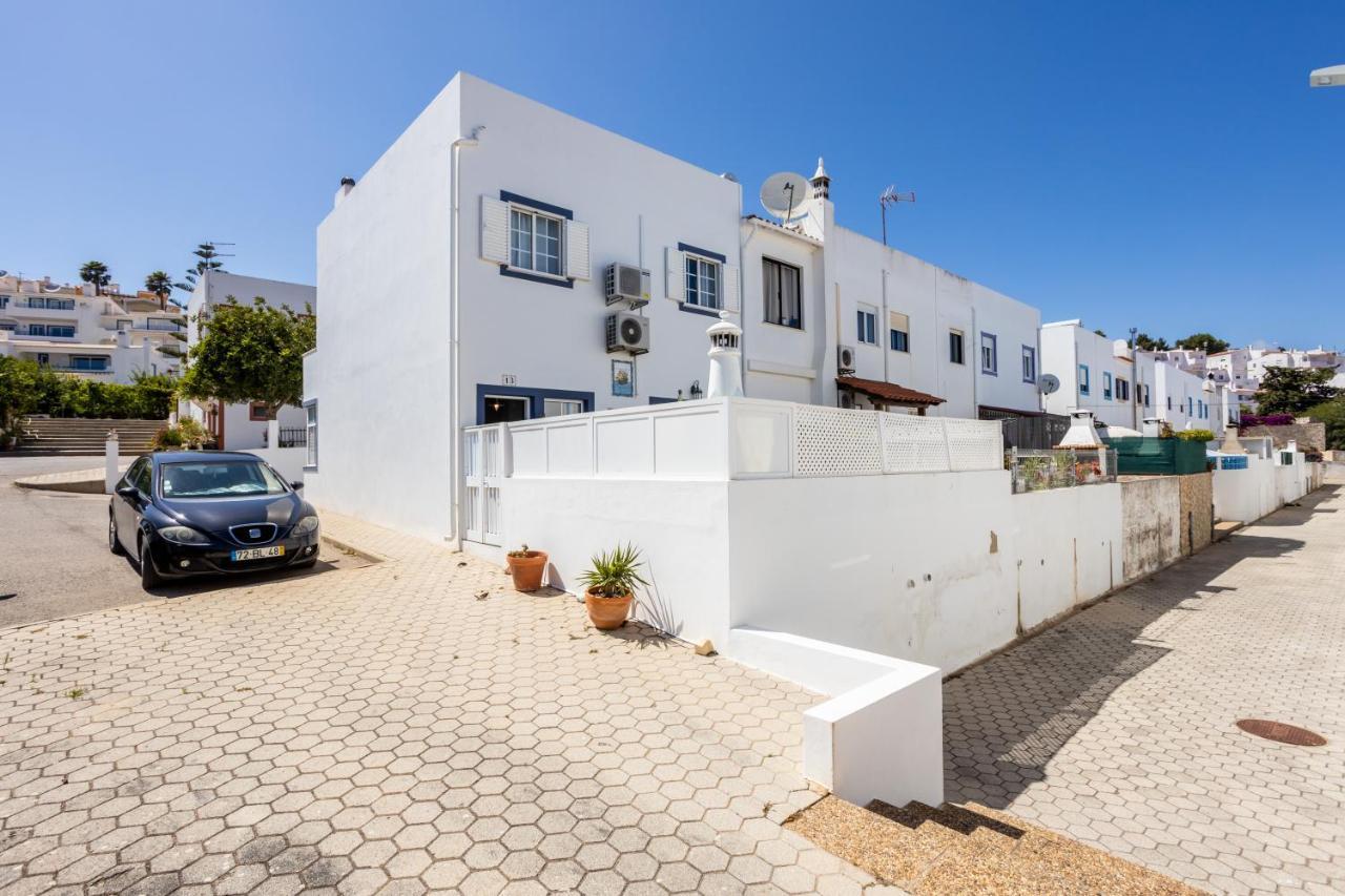 Newly Renovated 2 Bedroom Townhouse - Close To Salema Beach エクステリア 写真